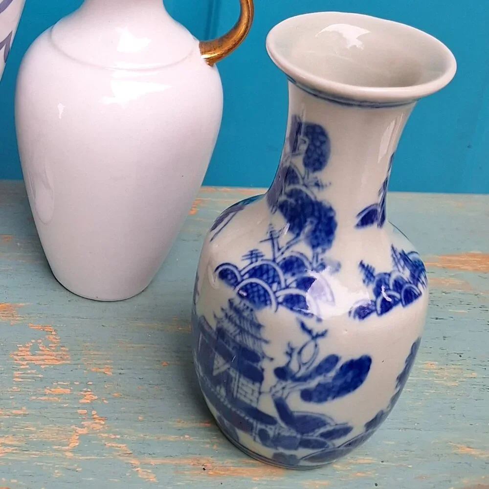 Vintage Porcelain Bud Vase Hand Painted Ancient Chinese Makers Mark Blue Decor - Picture 8 of 14